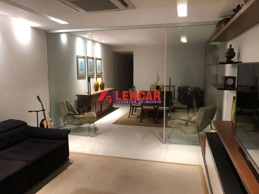 Foto 5 de Apartamento com 3 quartos à venda, 206m2 em Embratel, Porto Velho - RO