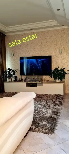Foto 1 de Sobrado com 3 quartos à venda, 105m2 em Vila Milton, Guarulhos - SP