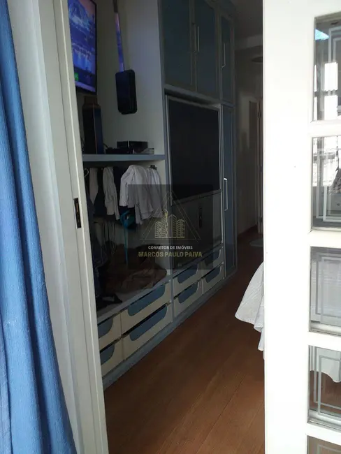 Foto 6 de Casa com 3 quartos à venda, 550m2 em Vila Gustavo, São Paulo - SP