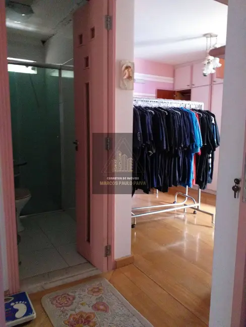 Foto 9 de Casa com 3 quartos à venda, 550m2 em Vila Gustavo, São Paulo - SP