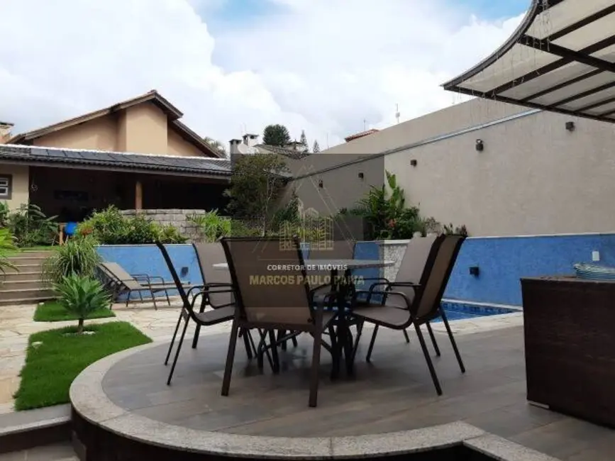 Foto 3 de Casa com 4 quartos à venda, 390m2 em Vila Gardênia, Atibaia - SP