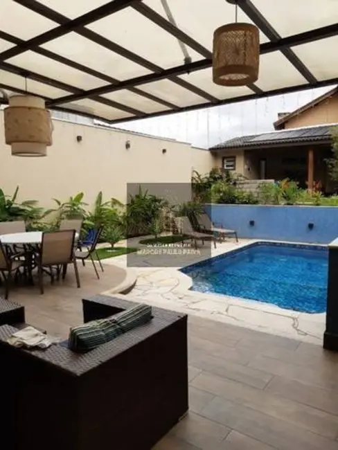 Foto 4 de Casa com 4 quartos à venda, 390m2 em Vila Gardênia, Atibaia - SP