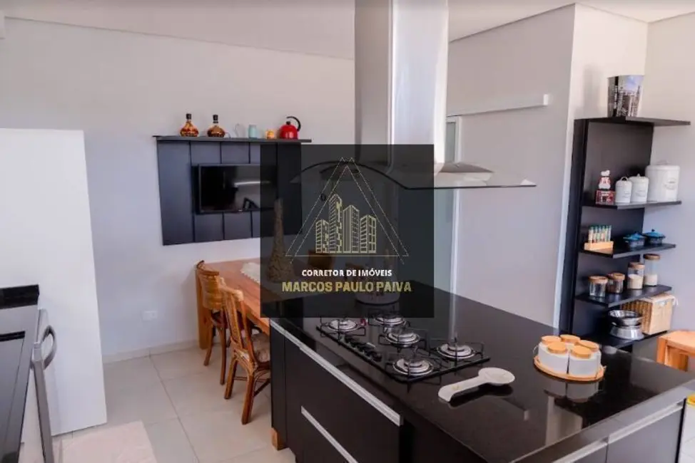 Foto 4 de Casa com 5 quartos à venda, 650m2 em Atibaia - SP