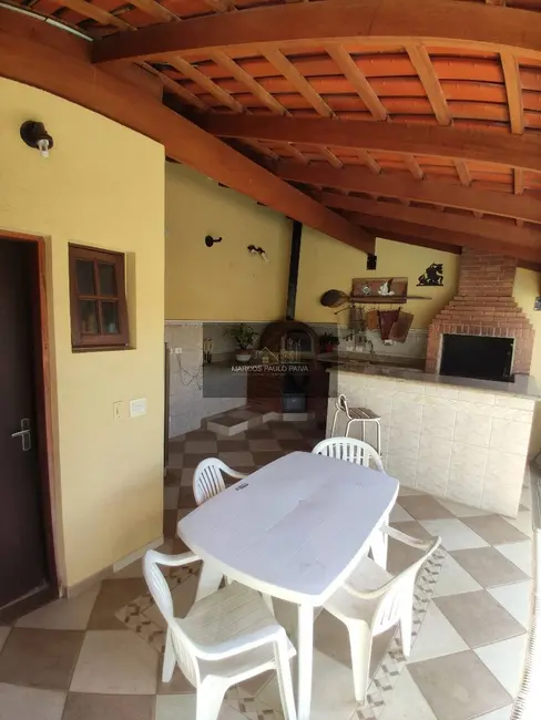 Foto 3 de Casa com 3 quartos à venda, 196m2 em Vila Santista, Atibaia - SP