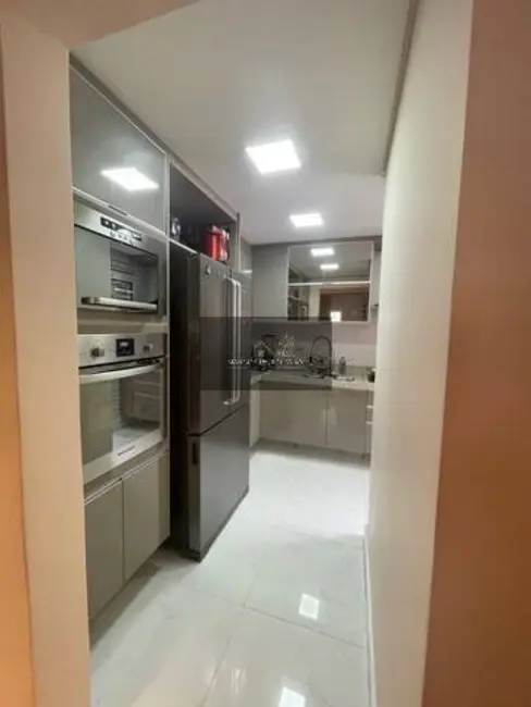 Foto 2 de Apartamento com 3 quartos à venda, 75m2 em Jardim Flor da Montanha, Guarulhos - SP