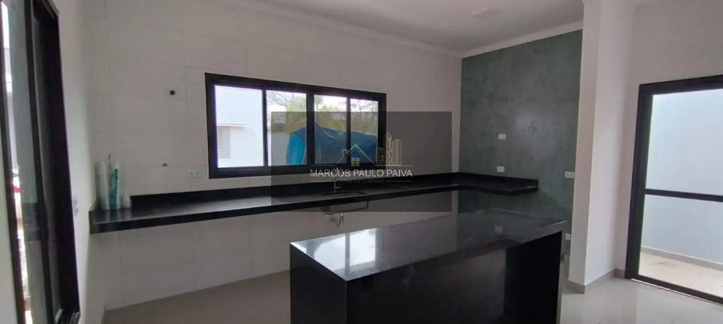 Casa de Condomínio com 2 quartos à venda, 82m2 em Jardim Paraíso da Usina, Atibaia - SP - imagem 3 Foto 3 de Casa de Condomínio com 2 quartos à venda, 82m2 em Jardim Paraíso da Usina, Atibaia - SP