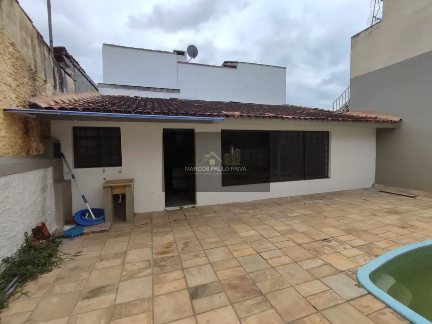 Foto 6 de Casa com 4 quartos à venda, 300m2 em Caetetuba, Atibaia - SP