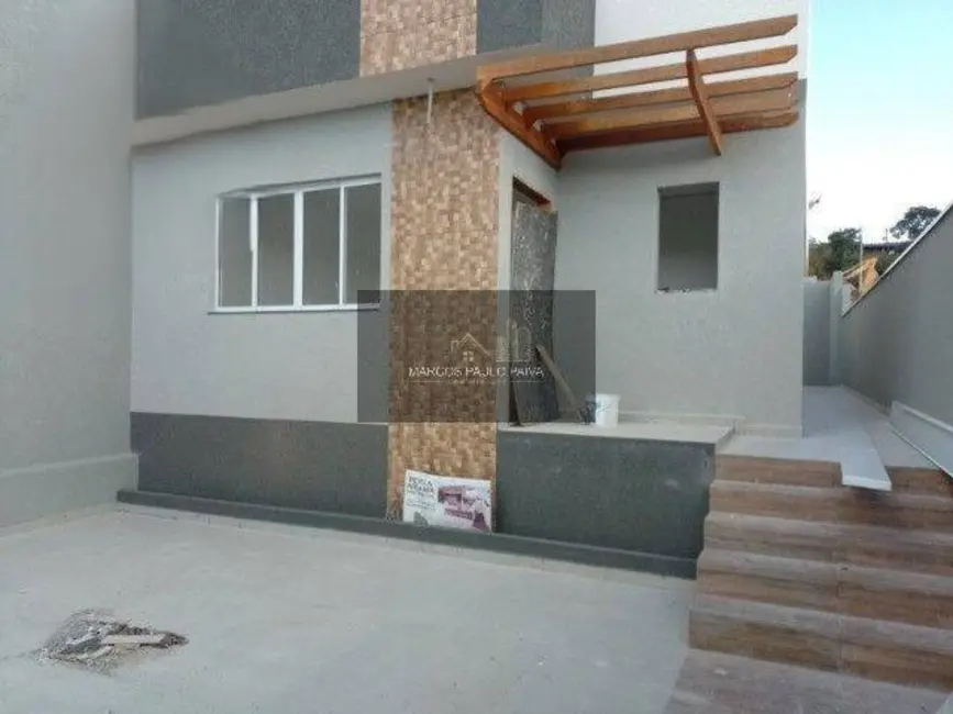 Foto 2 de Casa com 3 quartos à venda, 186m2 em Jardim Santa Bárbara, Atibaia - SP