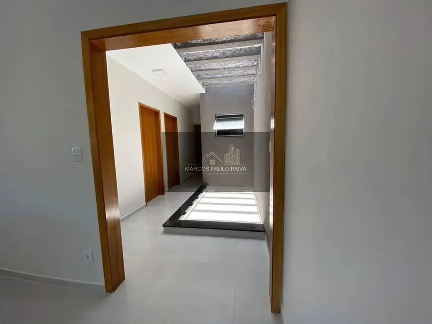 Foto 5 de Casa com 3 quartos à venda, 250m2 em Bom Jesus Dos Perdoes - SP