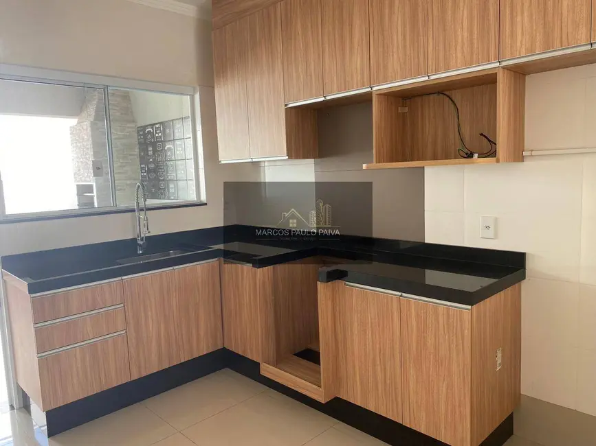 Foto 4 de Casa com 3 quartos à venda, 90m2 em Braganca Paulista - SP