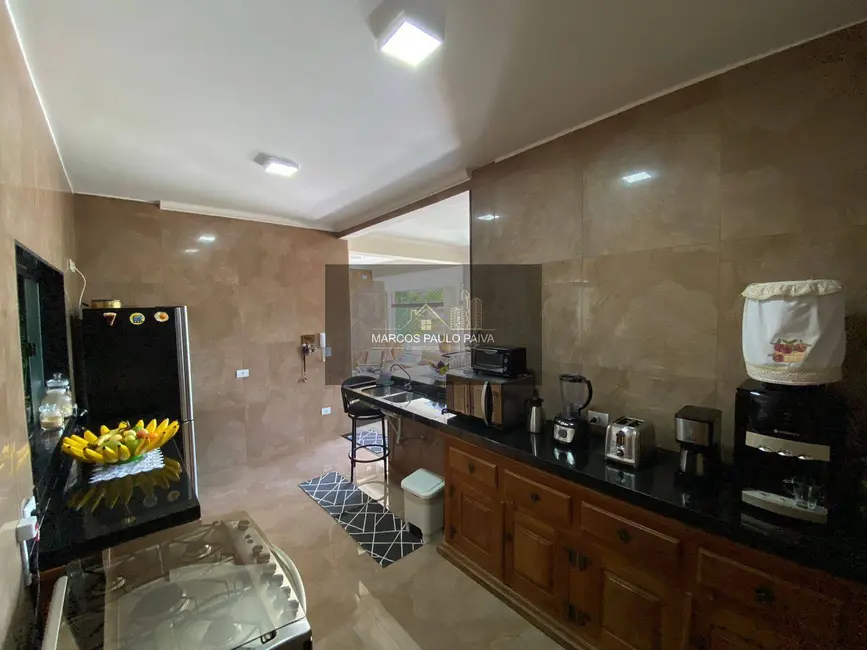 Foto 4 de Casa com 4 quartos à venda, 594m2 em Vila Santista, Atibaia - SP