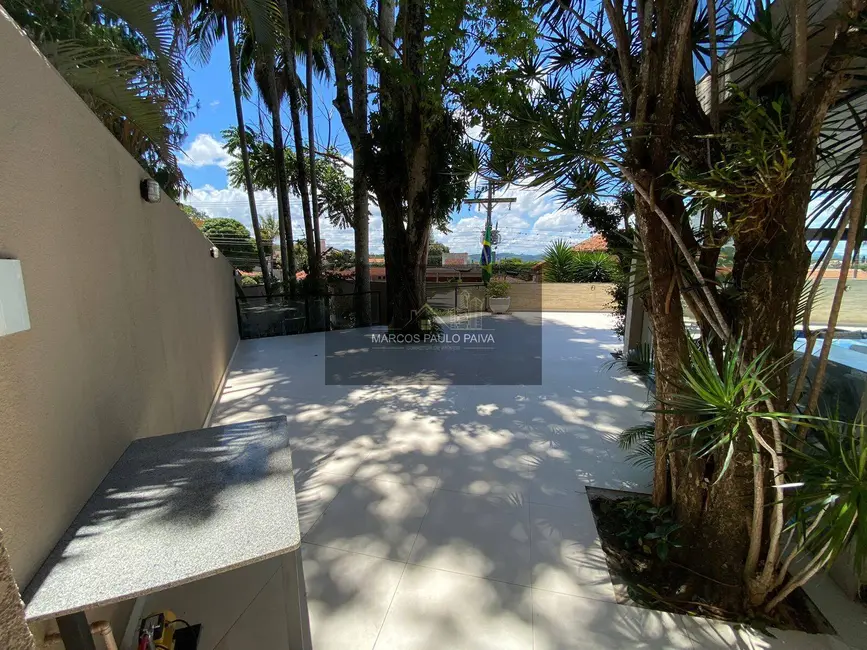 Foto 9 de Casa com 4 quartos à venda, 594m2 em Vila Santista, Atibaia - SP