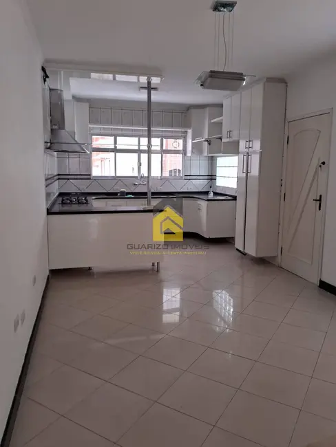 Foto 3 de Sobrado com 3 quartos à venda, 200m2 em Montanhão, Sao Bernardo Do Campo - SP