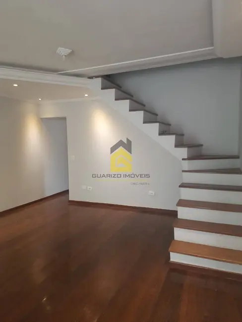 Foto 3 de Casa com 4 quartos para alugar, 125m2 em Alves Dias, Sao Bernardo Do Campo - SP