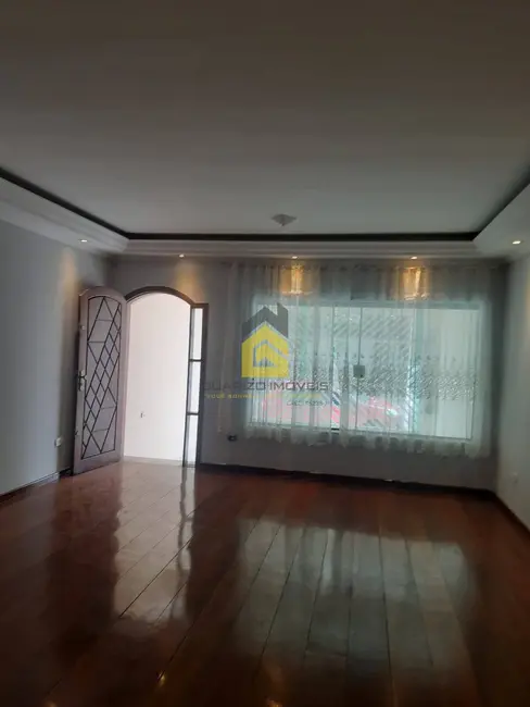 Foto 2 de Casa com 4 quartos para alugar, 125m2 em Alves Dias, Sao Bernardo Do Campo - SP