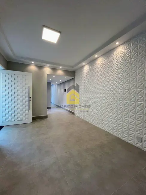 Sobrado com 3 quartos à venda, 180m2 em Jardim do Estádio, Santo Andre - SP - imagem 1 Foto 1 de Sobrado com 3 quartos à venda, 180m2 em Jardim do Estádio, Santo Andre - SP