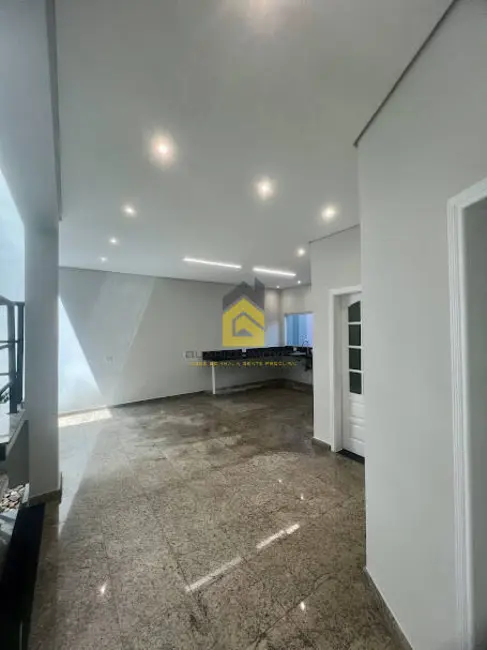 Foto 8 de Sobrado com 3 quartos à venda, 244m2 em Vila Scarpelli, Santo Andre - SP