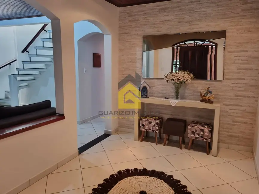 Foto 5 de Sobrado com 3 quartos à venda, 206m2 em Parque Terra Nova II, Sao Bernardo Do Campo - SP