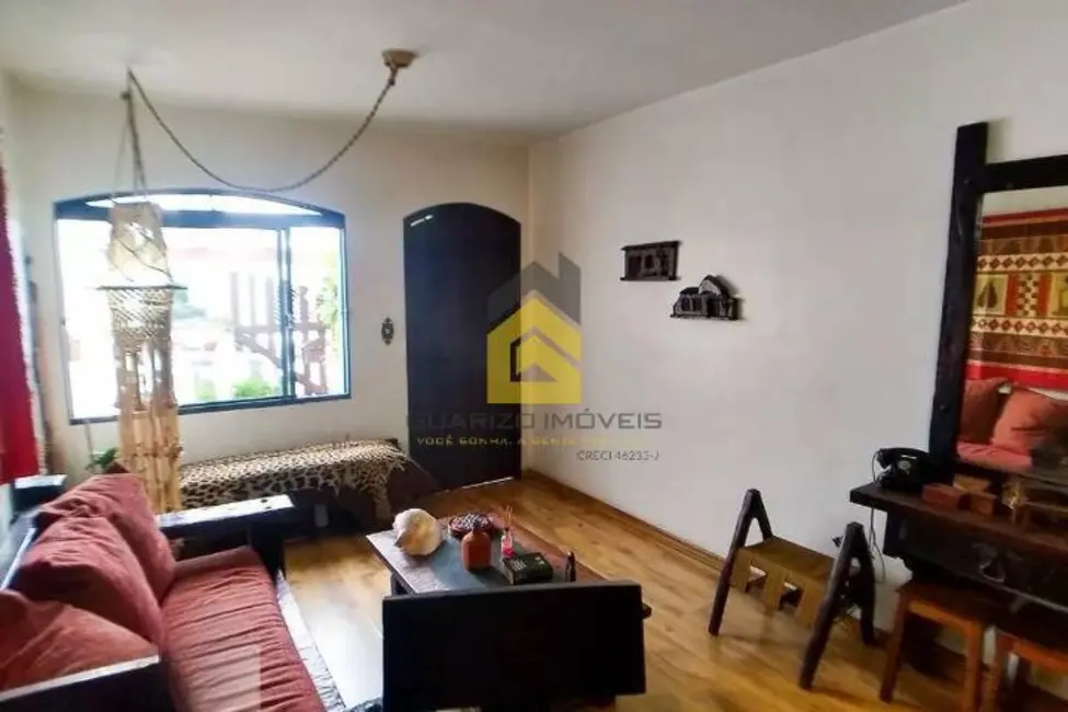 Sobrado com 3 quartos à venda, 148m2 em Assunção, Sao Bernardo Do Campo - SP - imagem 3 Foto 3 de Sobrado com 3 quartos à venda, 148m2 em Assunção, Sao Bernardo Do Campo - SP