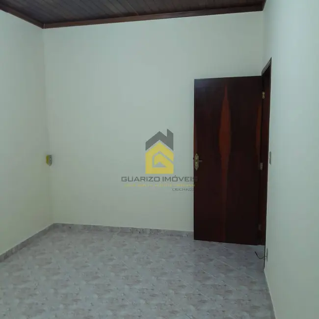 Casa com 4 quartos para alugar, 130m2 em Vila Pires, Santo Andre - SP - imagem 5 Foto 5 de Casa com 4 quartos para alugar, 130m2 em Vila Pires, Santo Andre - SP