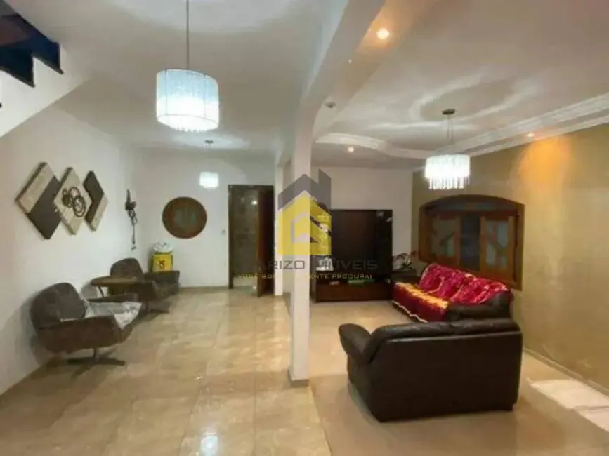 Foto 3 de Sobrado com 4 quartos para alugar, 235m2 em Jardim Maria Adelaide, Sao Bernardo Do Campo - SP