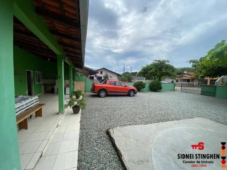 Foto 4 de Casa com 2 quartos à venda, 103m2 em Balneario Barra Do Sul - SC