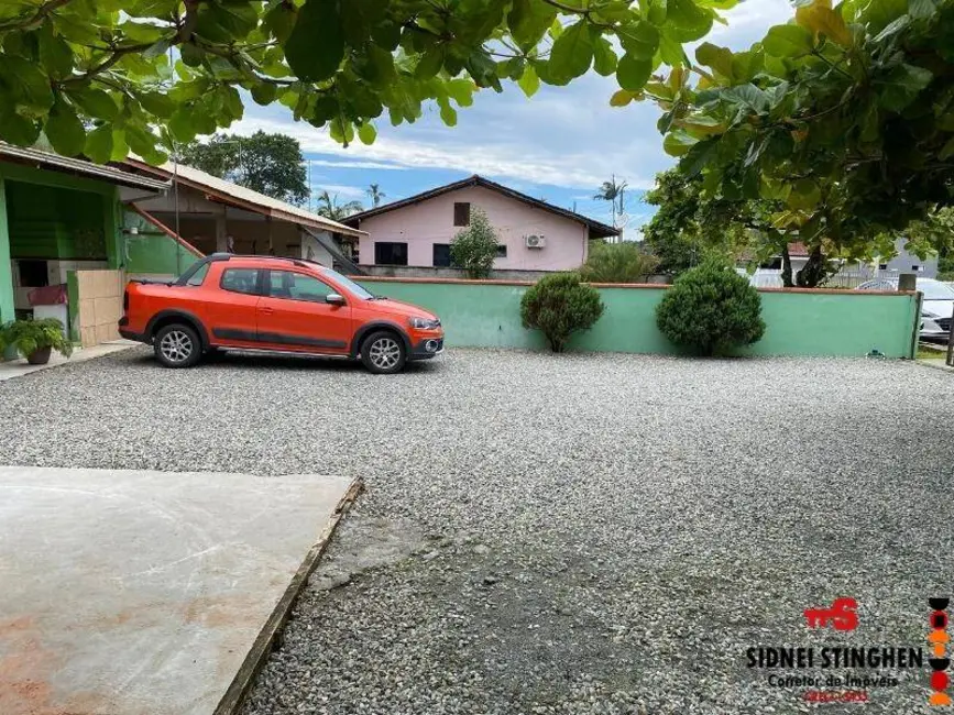 Foto 3 de Casa com 2 quartos à venda, 103m2 em Balneario Barra Do Sul - SC