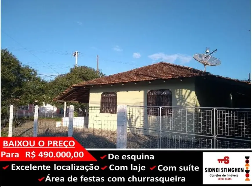 Foto 1 de Casa com 3 quartos à venda, 115m2 em Centro, Balneario Barra Do Sul - SC