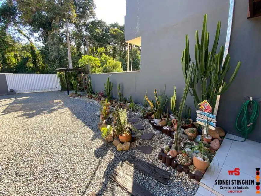 Foto 4 de Casa com 3 quartos à venda, 126m2 em Balneario Barra Do Sul - SC
