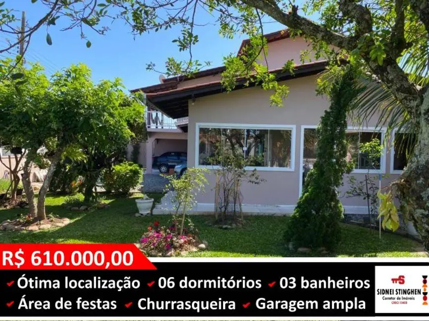 Foto 1 de Casa com 6 quartos à venda, 209m2 em Centro, Balneario Barra Do Sul - SC
