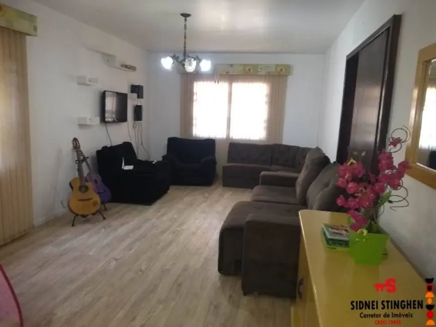 Foto 5 de Casa com 5 quartos à venda, 330m2 em Centro, Balneario Barra Do Sul - SC