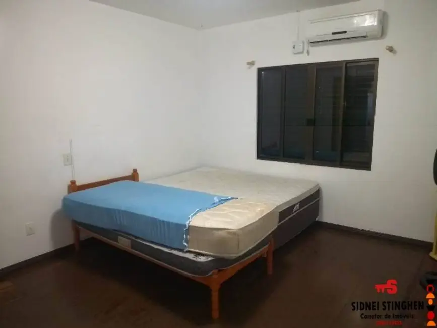 Foto 8 de Casa com 5 quartos à venda, 330m2 em Centro, Balneario Barra Do Sul - SC