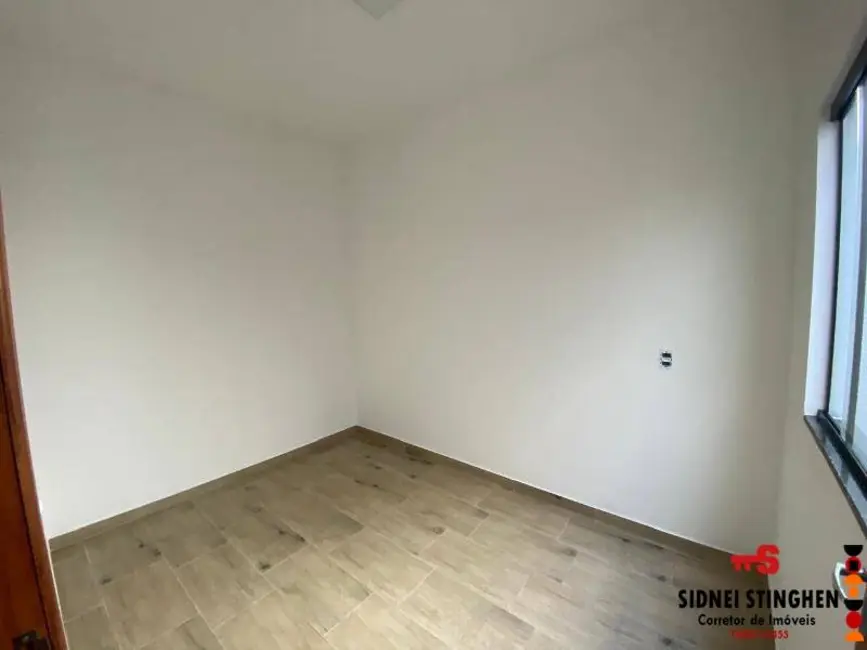 Foto 9 de Casa com 2 quartos à venda, 73m2 em Balneario Barra Do Sul - SC