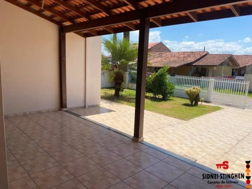 Foto 4 de Casa com 3 quartos à venda, 170m2 em Balneario Barra Do Sul - SC