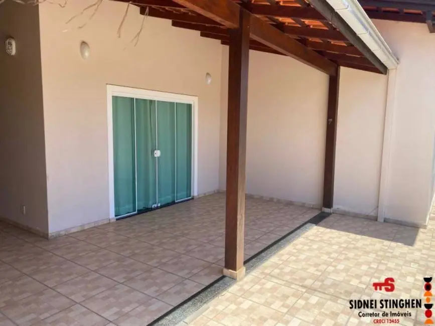 Foto 6 de Casa com 3 quartos à venda, 170m2 em Balneario Barra Do Sul - SC