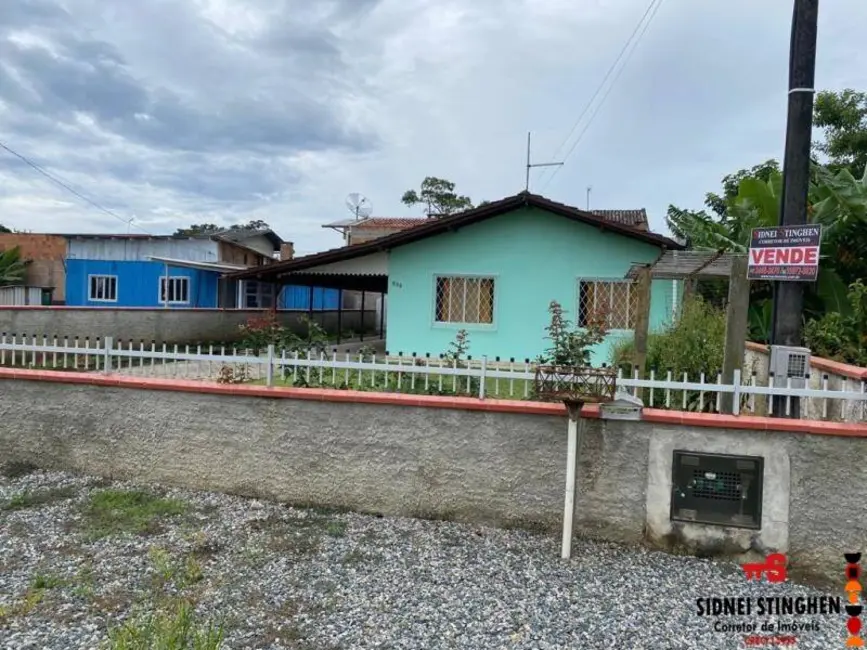 Foto 4 de Casa com 3 quartos à venda, 113m2 em Balneario Barra Do Sul - SC