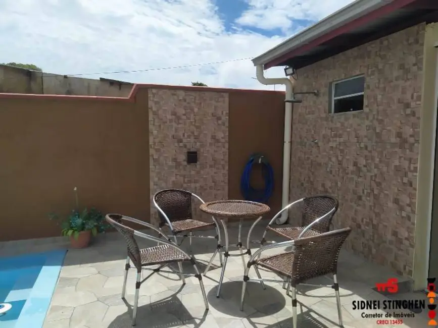 Foto 3 de Casa com 2 quartos à venda, 133m2 em Balneario Barra Do Sul - SC