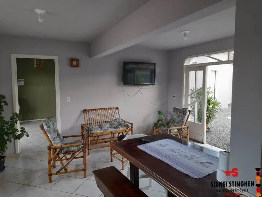 Foto 8 de Casa com 3 quartos à venda, 160m2 em Balneario Barra Do Sul - SC