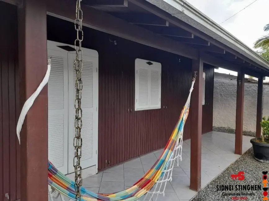 Foto 4 de Casa com 3 quartos à venda, 160m2 em Balneario Barra Do Sul - SC