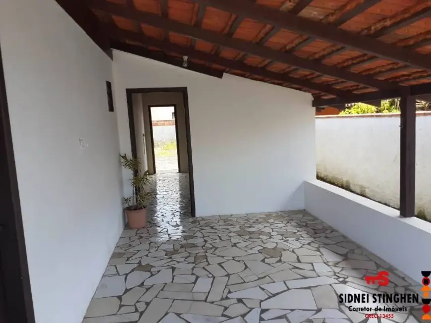 Casa com 3 quartos à venda, 90m2 em Balneario Barra Do Sul - SC - imagem 8 Foto 8 de Casa com 3 quartos à venda, 90m2 em Balneario Barra Do Sul - SC