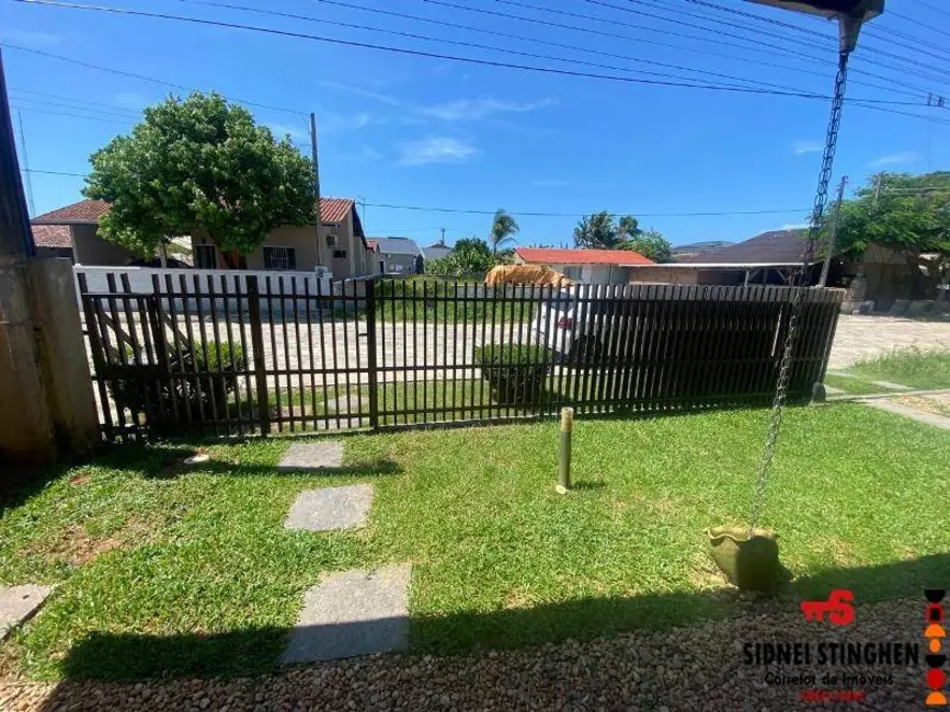 Foto 3 de Casa com 3 quartos à venda, 185m2 em Centro, Balneario Barra Do Sul - SC