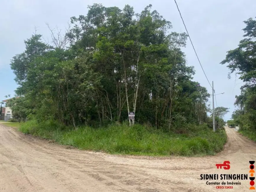 Foto 2 de Terreno / Lote à venda, 212m2 em Balneario Barra Do Sul - SC