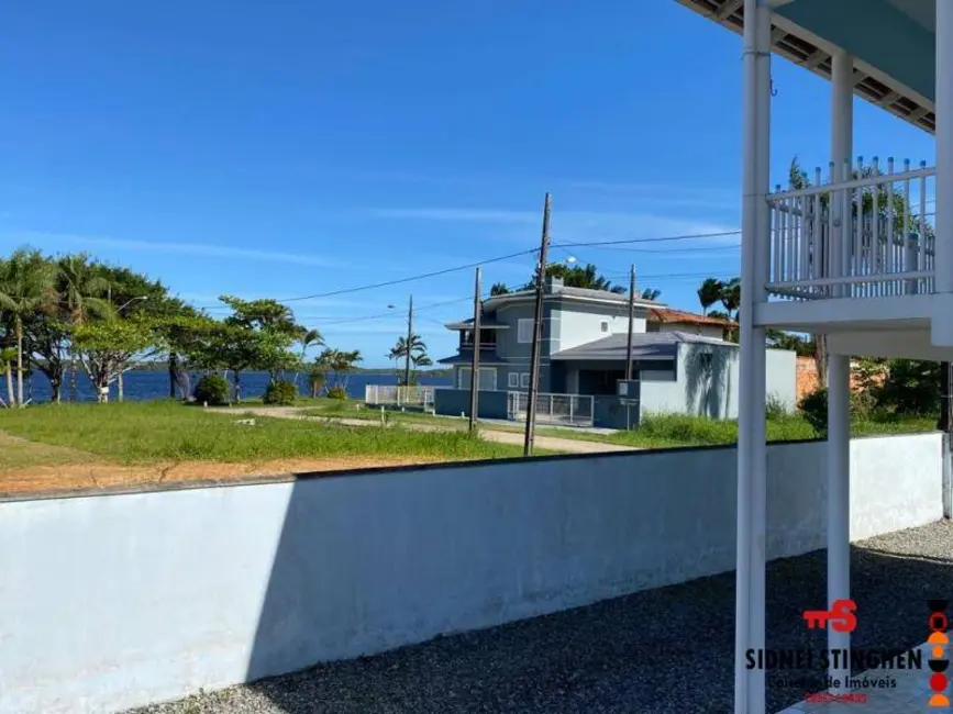 Foto 4 de Casa com 3 quartos à venda, 170m2 em Balneario Barra Do Sul - SC