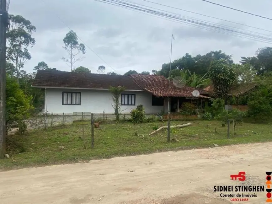 Foto 4 de Chácara com 4 quartos à venda, 189m2 em Balneario Barra Do Sul - SC