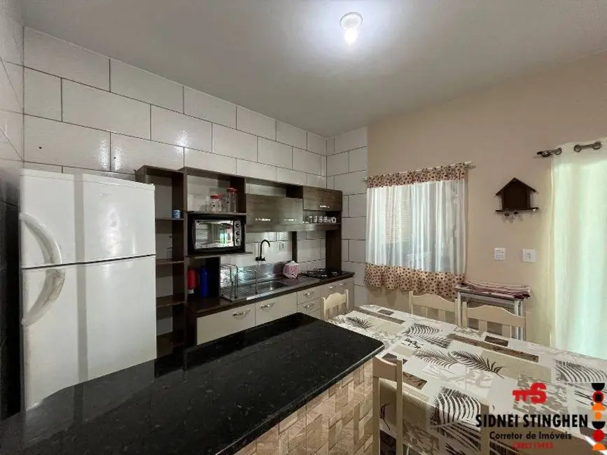 Casa com 3 quartos à venda, 158m2 em Balneario Barra Do Sul - SC - imagem 9 Foto 9 de Casa com 3 quartos à venda, 158m2 em Balneario Barra Do Sul - SC