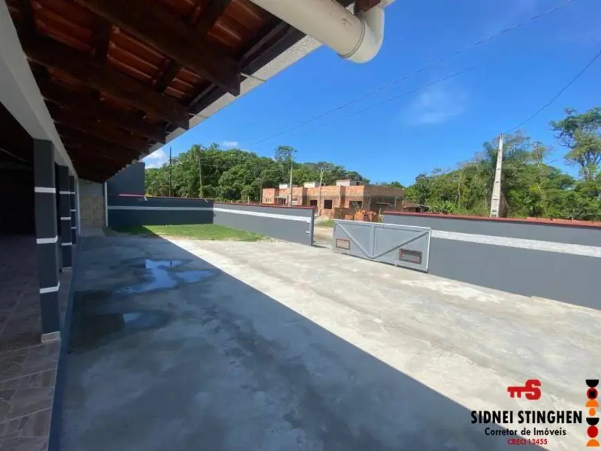 Casa com 3 quartos à venda, 158m2 em Balneario Barra Do Sul - SC - imagem 4 Foto 4 de Casa com 3 quartos à venda, 158m2 em Balneario Barra Do Sul - SC