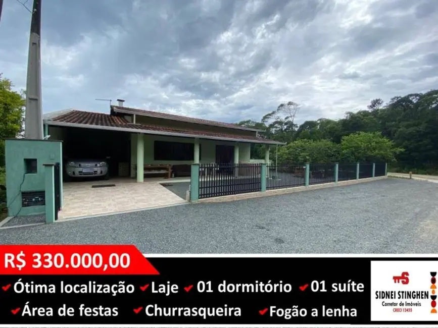 Foto 1 de Casa com 2 quartos à venda, 107m2 em Balneario Barra Do Sul - SC