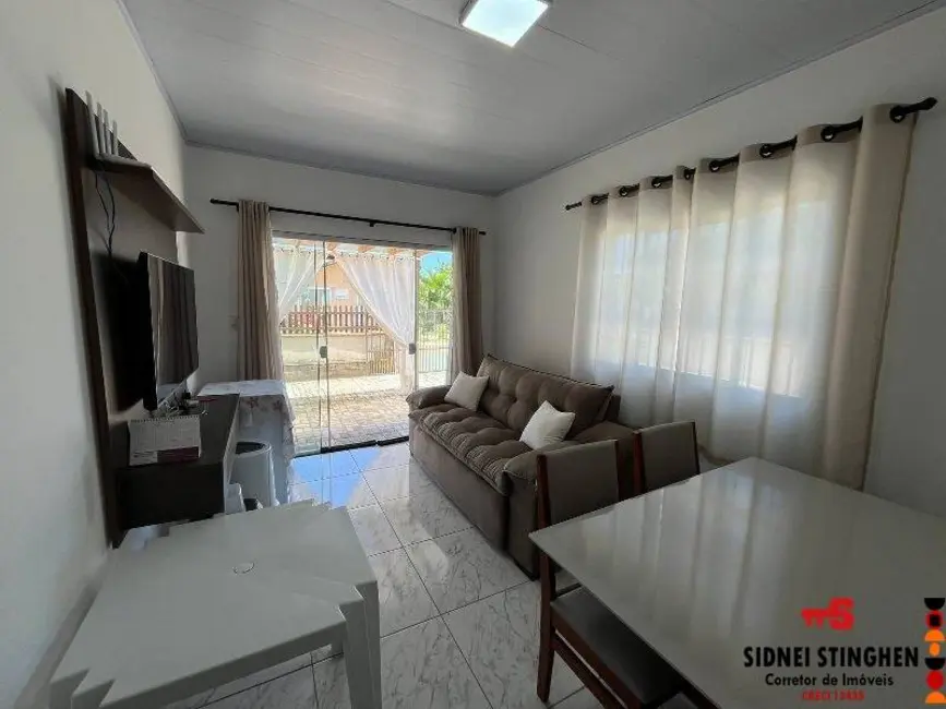 Foto 7 de Casa com 4 quartos à venda, 120m2 em Balneario Barra Do Sul - SC