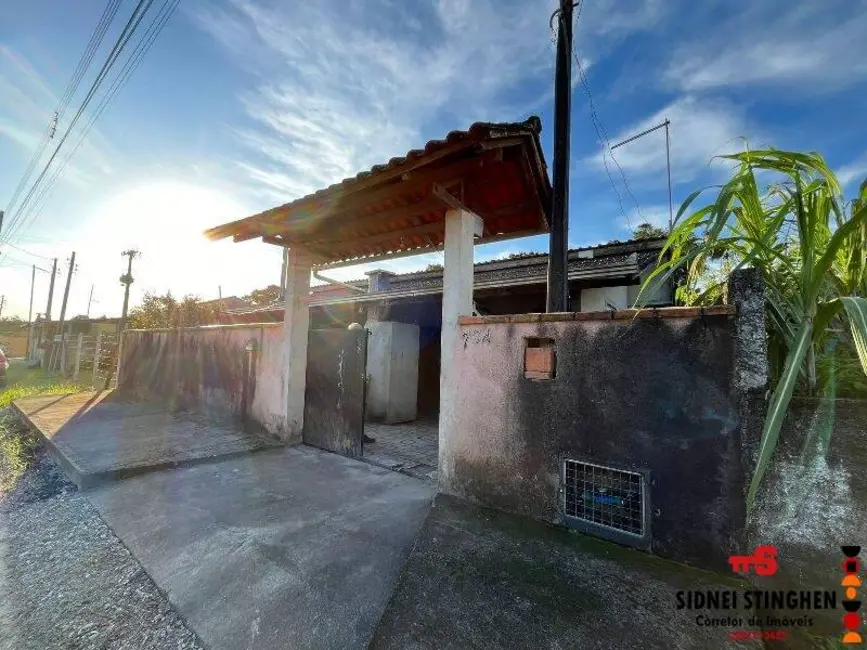 Foto 2 de Casa com 5 quartos à venda, 155m2 em Balneario Barra Do Sul - SC
