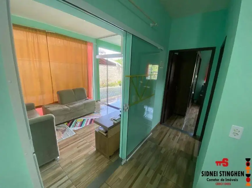 Casa com 2 quartos à venda, 90m2 em Balneario Barra Do Sul - SC - imagem 5 Foto 5 de Casa com 2 quartos à venda, 90m2 em Balneario Barra Do Sul - SC